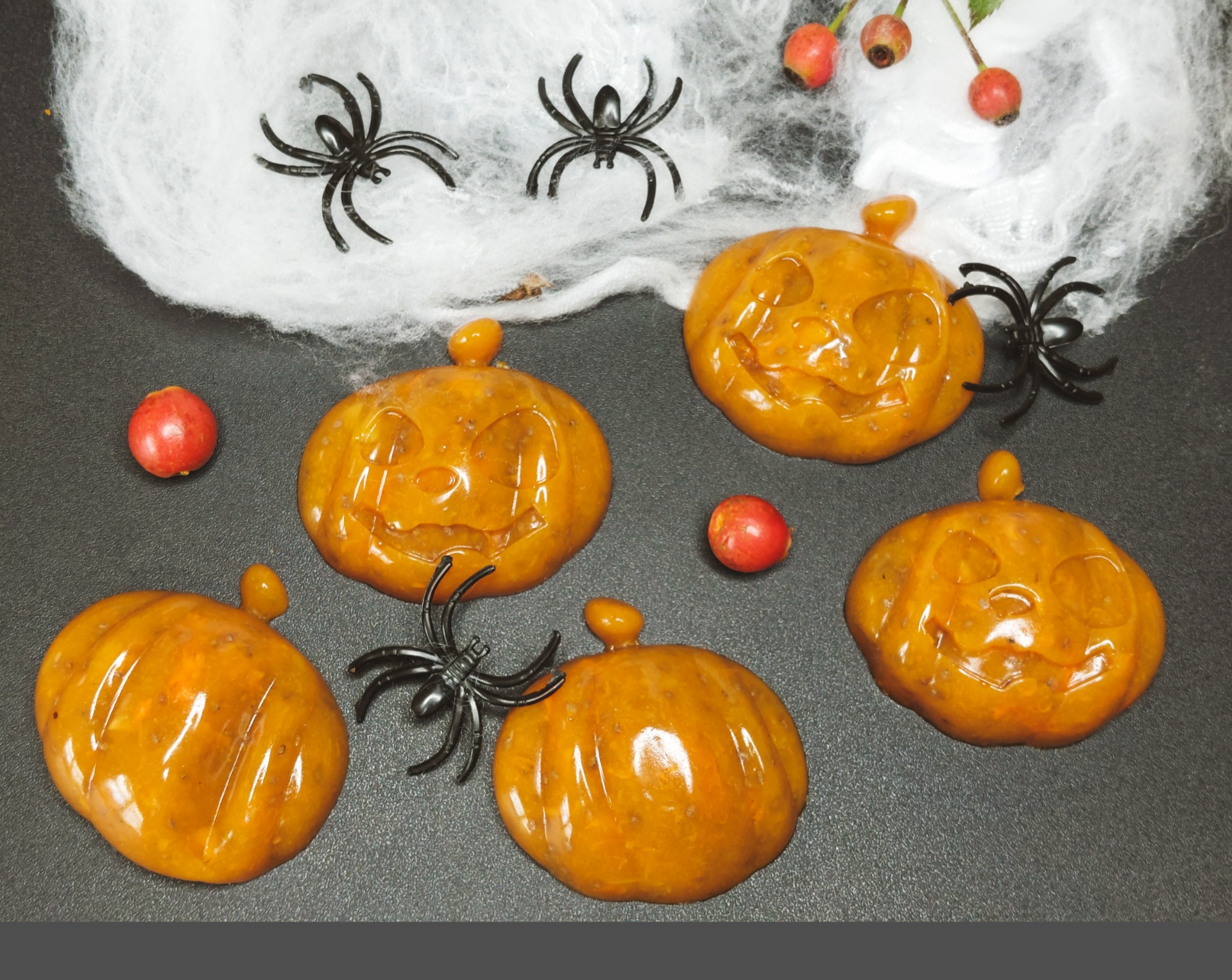 Halloween Gartenstecker Set - Bunte Katzen & Kürbis Motive Wetterfest